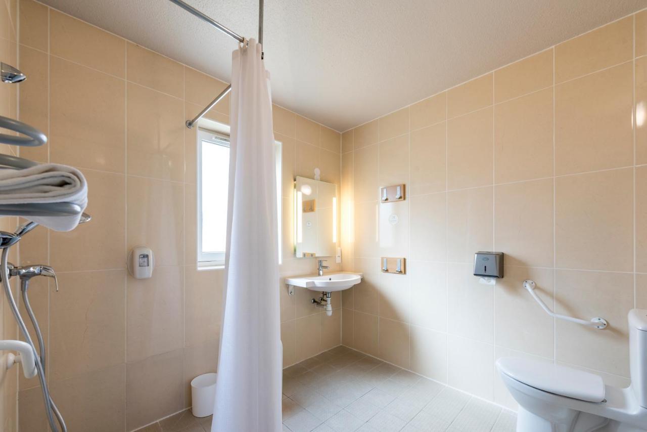 B&B Hotel Alencon Nord Экстерьер фото