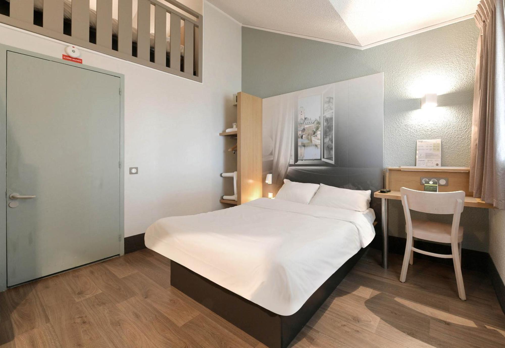 B&B Hotel Alencon Nord Экстерьер фото