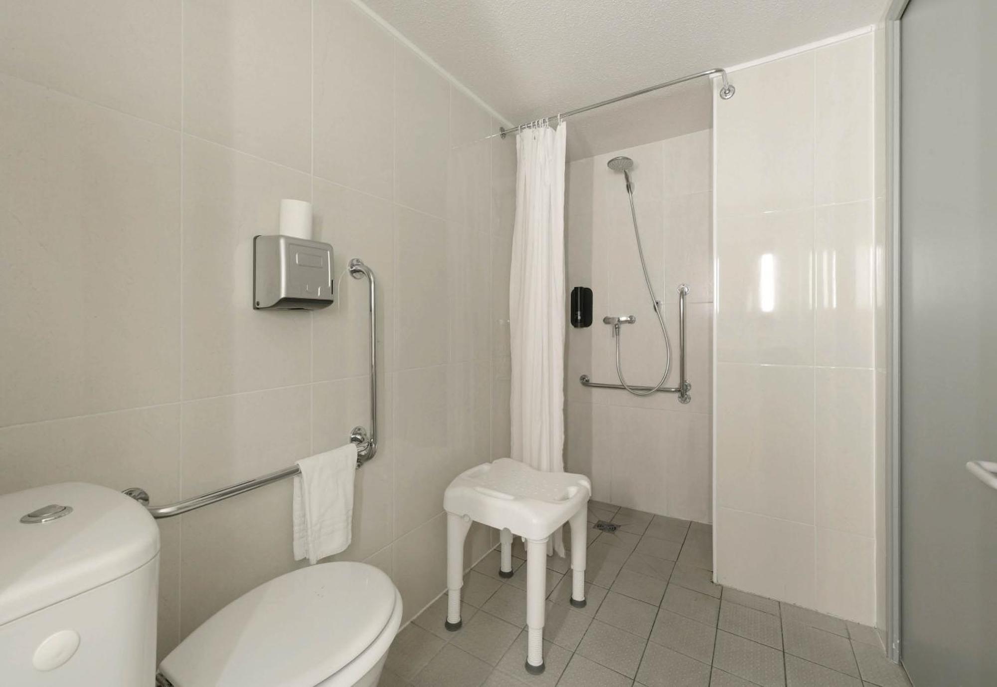 B&B Hotel Alencon Nord Экстерьер фото