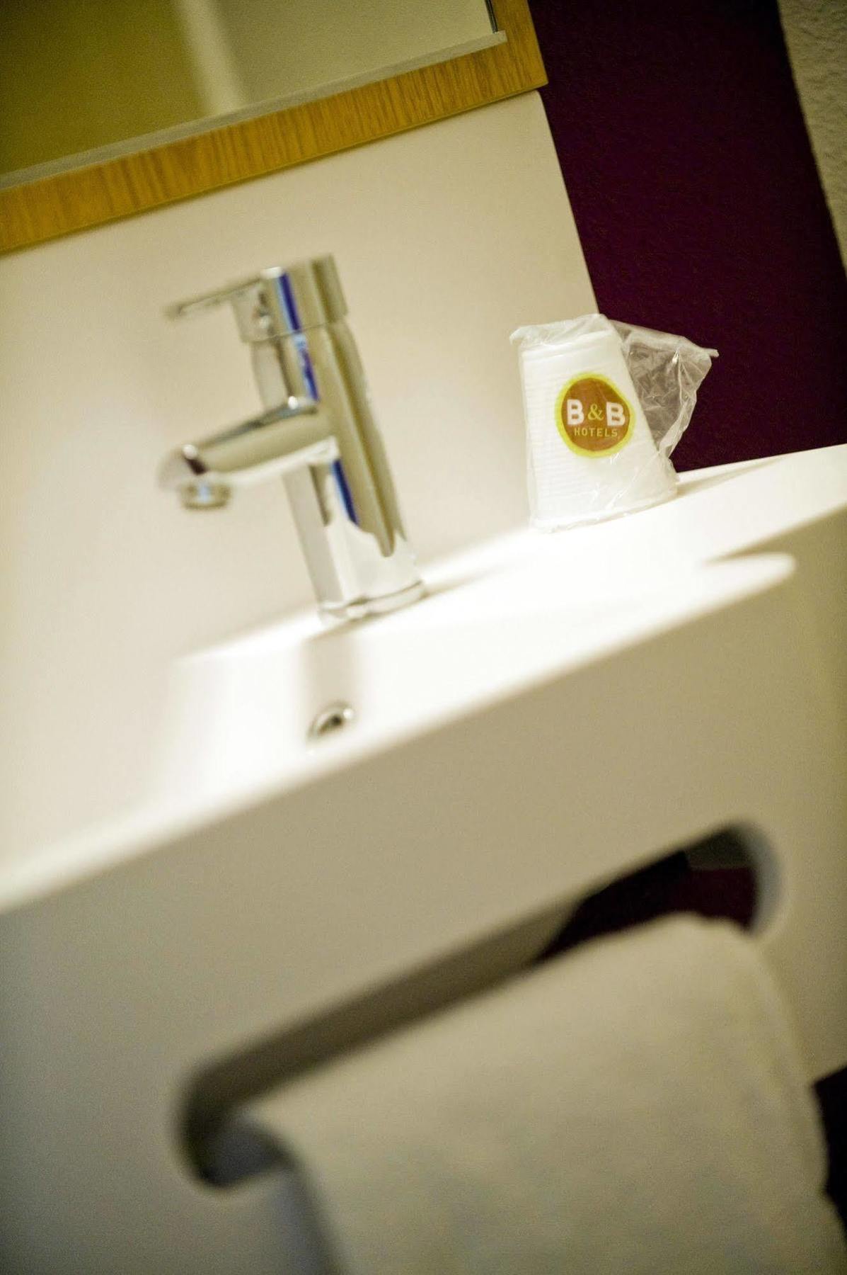 B&B Hotel Alencon Nord Экстерьер фото